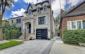 市内独栋房屋 – 加拿大，安大略，多伦多，East York. C$2,010,000