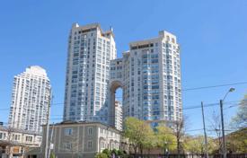 2-室的 住宅 Lake Shore Boulevard West, 加拿大. C$1,114,000