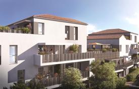 3-室的 住宅 59 m² Charente-Maritime, 法国. 310,000€ 起