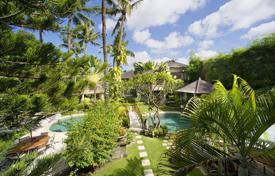 6-室的 山庄 300 m² Sanur Beach, 印度尼西亚, 印尼. $8,500 /周