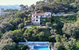 联排别墅 – 西班牙，加泰罗尼亚，贝格尔. 975,000€