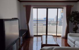 3-室的 公寓在共管公寓 Watthana, 泰国. $412,000