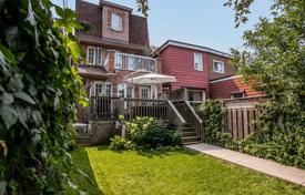 市内独栋房屋 – 加拿大，安大略，多伦多，Carlaw Avenue. C$1,853,000