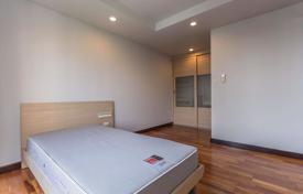 3-室的 公寓在共管公寓 Watthana, 泰国. $606,000