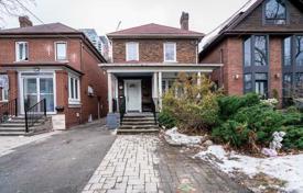 市内独栋房屋 – 加拿大，安大略，多伦多，Old Toronto，Roselawn Avenue. C$2,494,000