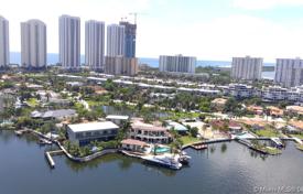 住宅 – 美国，佛罗里达，阳光岛海滩. $899,000