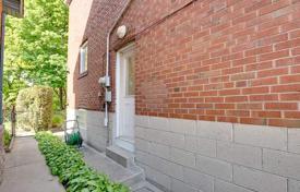 市内独栋房屋 – 加拿大，安大略，多伦多，East York. C$2,101,000