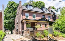 联排别墅 – 加拿大，安大略，多伦多，Old Toronto. C$1,937,000