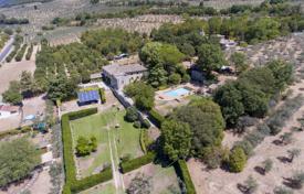 庄园 – 意大利，Umbria，Spoleto. 1,300,000€