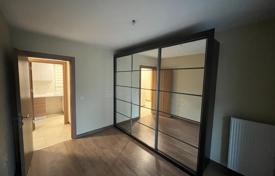 2-室的 住宅 94 m² Zeytinburnu, 土耳其. $260,000