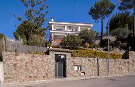 联排别墅 – 西班牙，加泰罗尼亚，Vilassar de Dalt. 875,000€