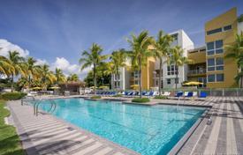 住宅 – 美国，佛罗里达，迈阿密滩. $1,690,000