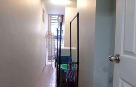 3-室的 公寓在共管公寓 Huai Khwang, 泰国. $444,000