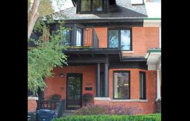 联排别墅 – 加拿大，安大略，多伦多，Old Toronto. C$2,315,000