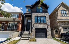 市内独栋房屋 – 加拿大，安大略，多伦多，York. C$2,058,000