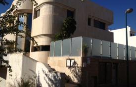 别墅 – 以色列，Center District，内坦亚. $810,000