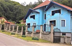市内独栋房屋 – 罗马尼亚，Mures. 249,000€