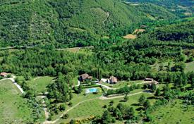 山庄 – 意大利，托斯卡纳. 1,900,000€