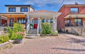 市内独栋房屋 – 加拿大，安大略，多伦多，York. C$1,057,000