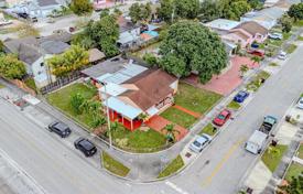 市内独栋房屋 – 美国，佛罗里达，Hialeah. $565,000