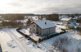 联排别墅 – 拉脱维亚，Salaspils pagasti. 320,000€
