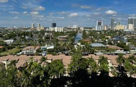 公寓大厦 – 美国，佛罗里达，阿文图拉，Yacht Club Drive. $696,000