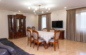 5-室的 住宅 130 m² Krtsanisi Street, 格鲁吉亚. $123,000
