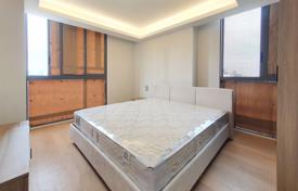 2-室的 公寓在共管公寓 Watthana, 泰国. $406,000