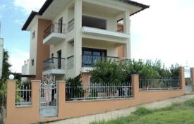 市内独栋房屋 – 希腊，马其顿和色雷斯，哈尔基迪基（哈尔基迪基）. 400,000€