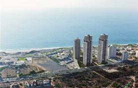 住宅 – 以色列，Center District，内坦亚. $1,600,000