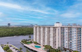 公寓大厦 – 美国，佛罗里达，North Miami Beach. 465,000€