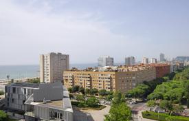 住宅 176 m² Sant Martí, 西班牙. 560,000€