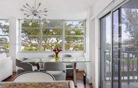 2-室的 公寓在共管公寓 108 m² North Miami, 美国. $410,000