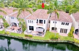 市内独栋房屋 – 美国，佛罗里达，阿文图拉. $1,376,000