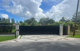 市内独栋房屋 – 美国，佛罗里达，迈阿密，West End. $3,400,000