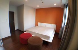 1-室的 公寓在共管公寓 Watthana, 泰国. $119,000