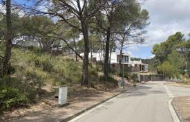 4-室的 联排别墅 247 m² Sant Pere de Ribes, 西班牙. 765,000€