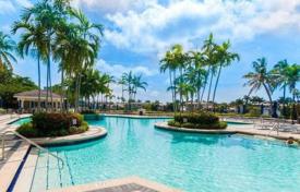 住宅 – 美国，佛罗里达，阿文图拉，Point Place. $749,000