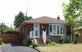 市内独栋房屋 – 加拿大，安大略，多伦多，Nelson Street. C$988,000