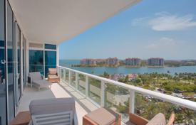 住宅 – 美国，佛罗里达，迈阿密滩. $2,550,000