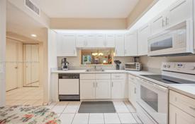 公寓大厦 – 美国，佛罗里达，Broward，Pembroke Pines. $274,000