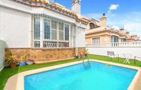 联排别墅 – 西班牙，瓦伦西亚，阿利坎特，Villamartin. 120,000€