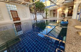 5-室的 市内独栋房屋 160 m² 芭堤雅, 泰国. $295,000