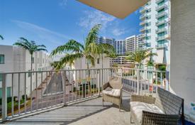 公寓大厦 – 美国，佛罗里达，好莱坞. $375,000