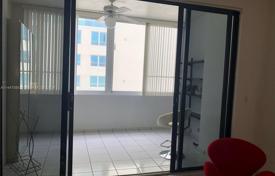 公寓大厦 – 美国，佛罗里达，迈阿密滩. $350,000
