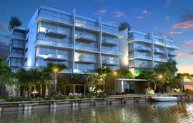 公寓大厦 – 美国，佛罗里达，Bay Harbor Islands. $1,688,000