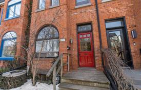 联排别墅 – 加拿大，安大略，多伦多，Old Toronto. C$2,346,000