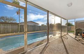 市内独栋房屋 – 美国，佛罗里达，Sunrise. $600,000