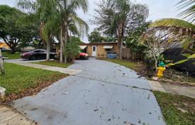 市内独栋房屋 – 美国，佛罗里达，Broward，Margate. $495,000