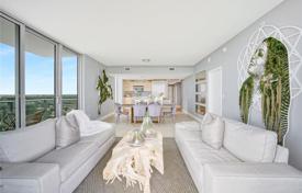 公寓大厦 – 美国，佛罗里达，North Miami Beach. $1,100,000